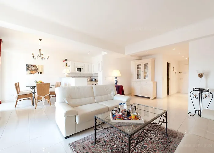 Blanc Cel Apartman *